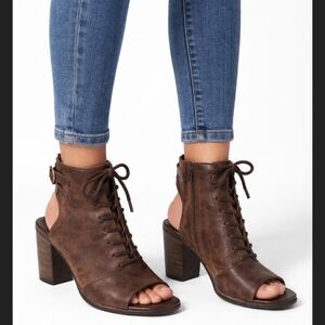 Born Blaine Peep Toe Booties Womens 9 Brown Leather Suede Lace-Up Block Heel